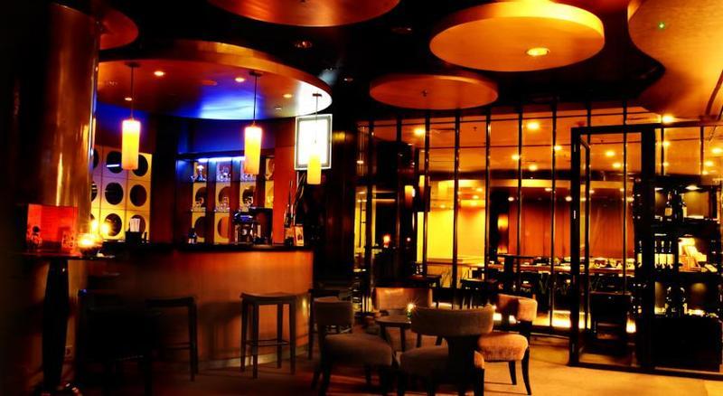 Grand Suka Hotel Pekanbaru Exterior foto